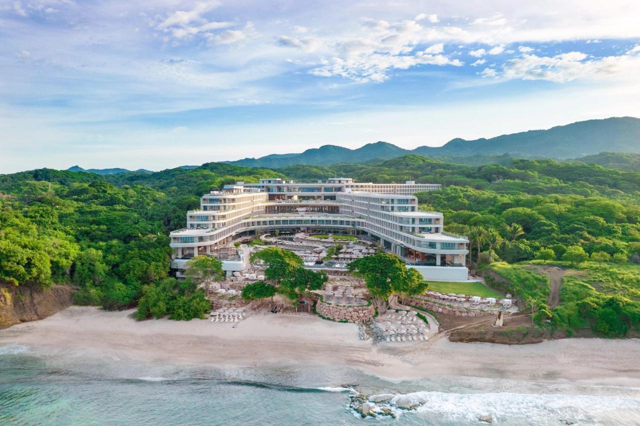 Secrets Bahia Mita Surf And Spa (Adults Only) بونتا مِيتا المظهر الخارجي الصورة