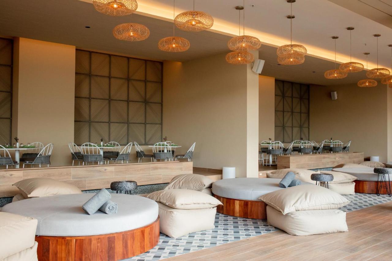 Secrets Bahia Mita Surf And Spa (Adults Only) بونتا مِيتا المظهر الخارجي الصورة