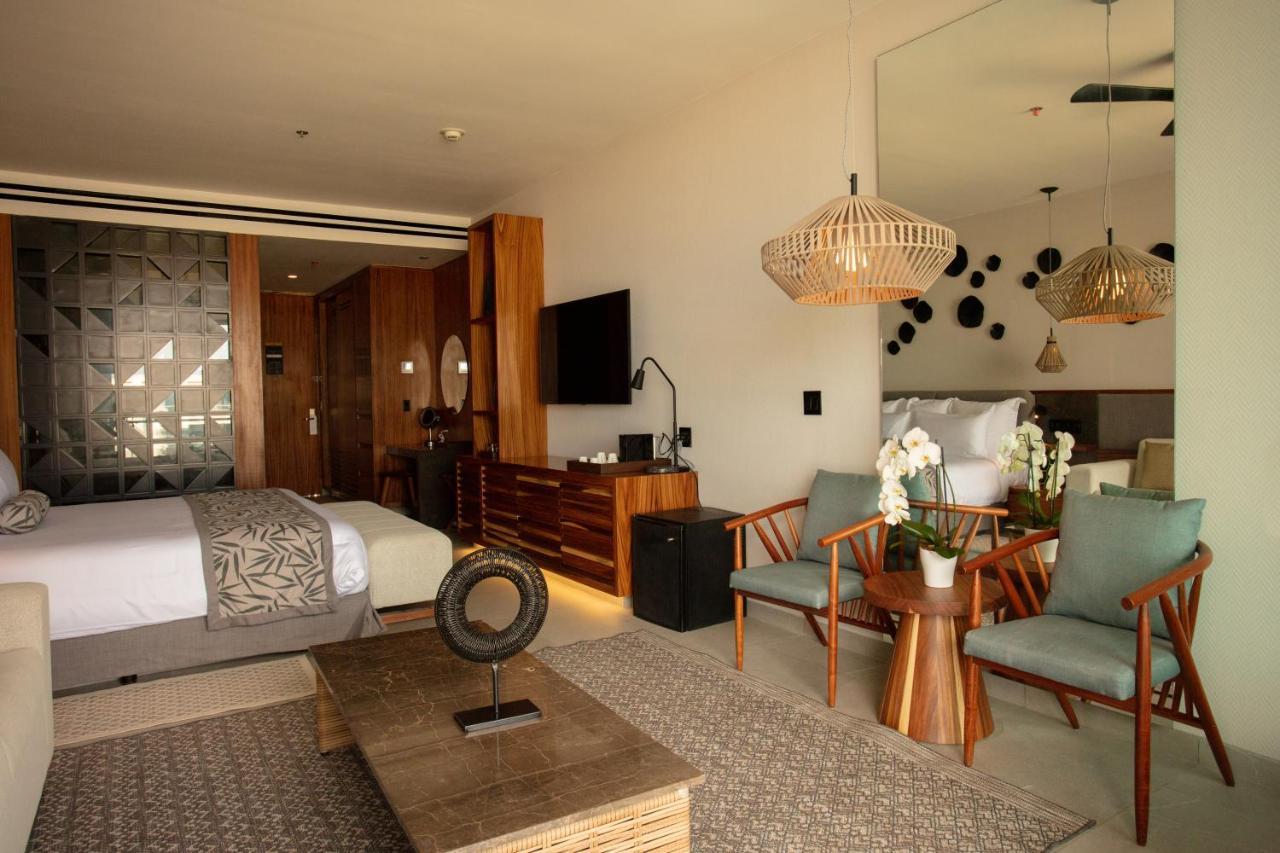 Secrets Bahia Mita Surf And Spa (Adults Only) بونتا مِيتا المظهر الخارجي الصورة